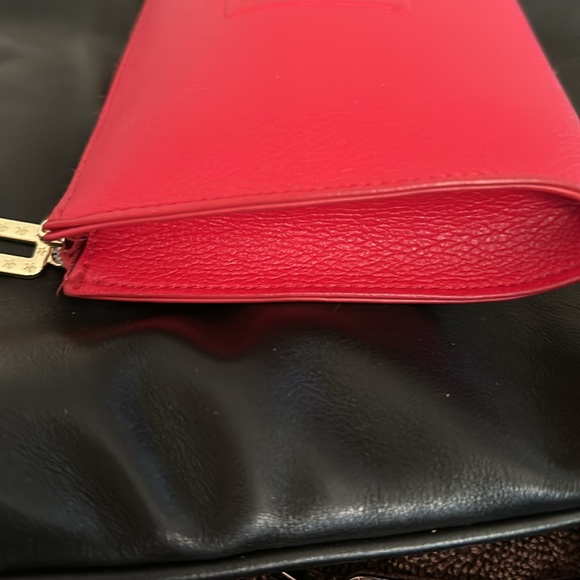 Dior Cosmetic Bag- Red - Picture 4 of 9